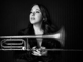 En medio de la gira con Karol G, la trombonista venezolana Mayerlin Carrero promociona su nuevo disco solista