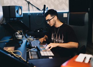 Oliver Kid, el productor y compositor venezolano que irrumpe la escena latina