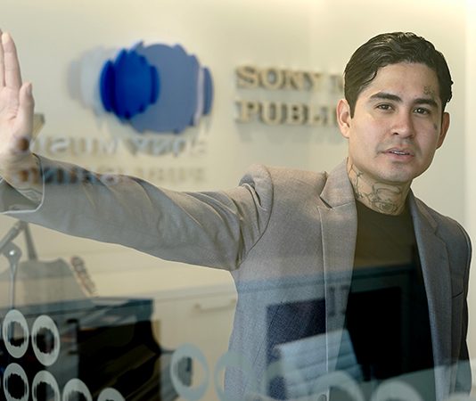 NOREH expande su carrera como compositor junto a Sony Music Publishing